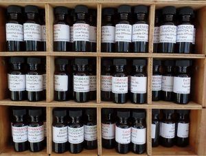 Cómo hacer mezclas aromáticas de aceites esenciales